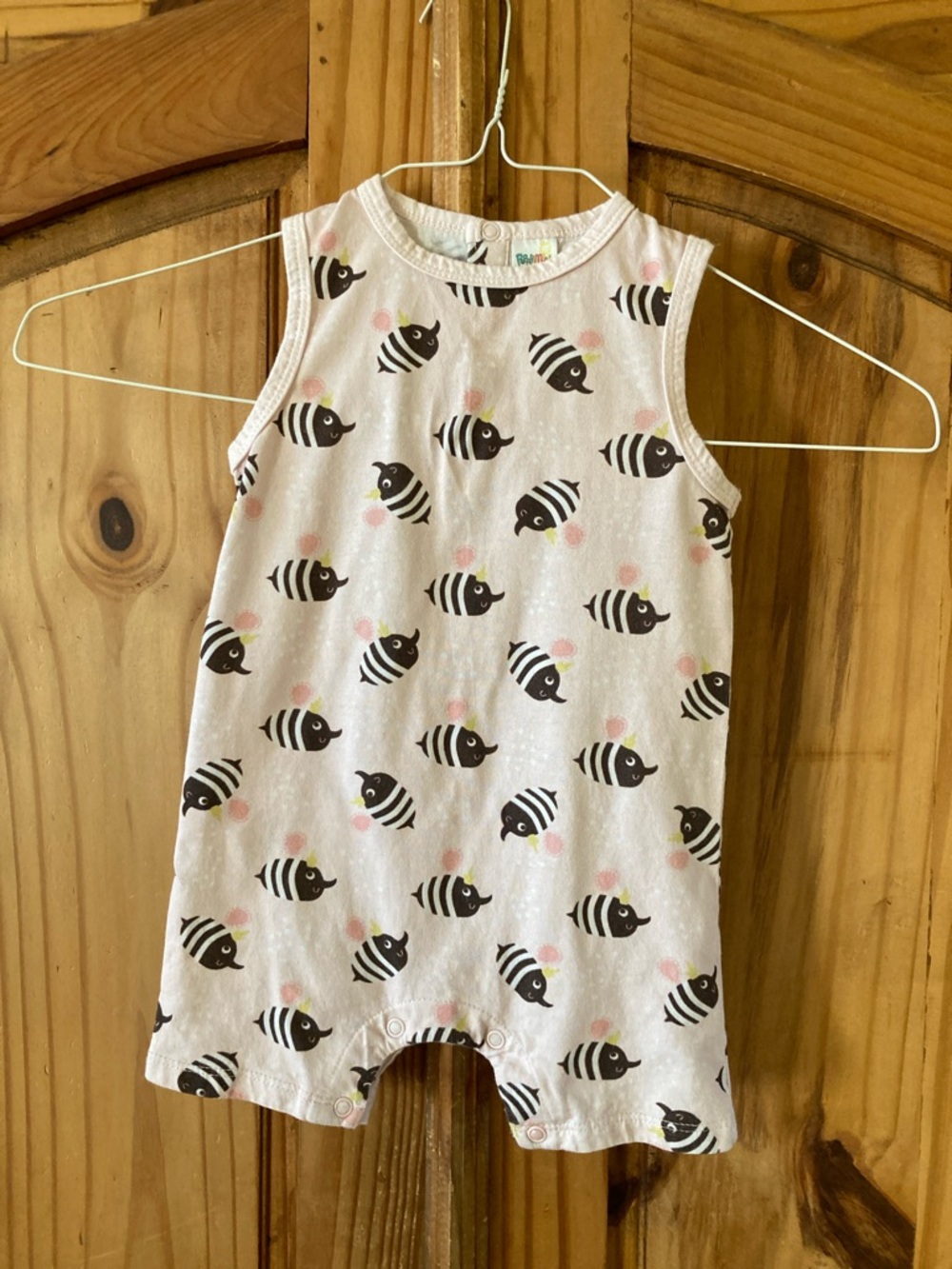 Peppy Mini pink bees one piece sleeveless shorts jumper romper size 18 months